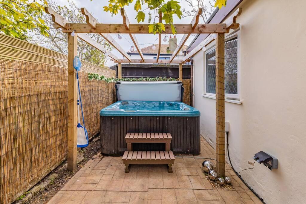 Villa The Hideaway à Cleveleys Extérieur photo